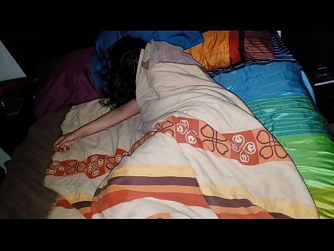 ❤️ Stiefseun berispe sy jong stiefma terwyl sy slaap. ☑ Fok video  by ons ☑